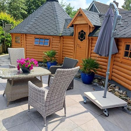 Kota Wadway Villa Spanbroek Екстериор снимка
