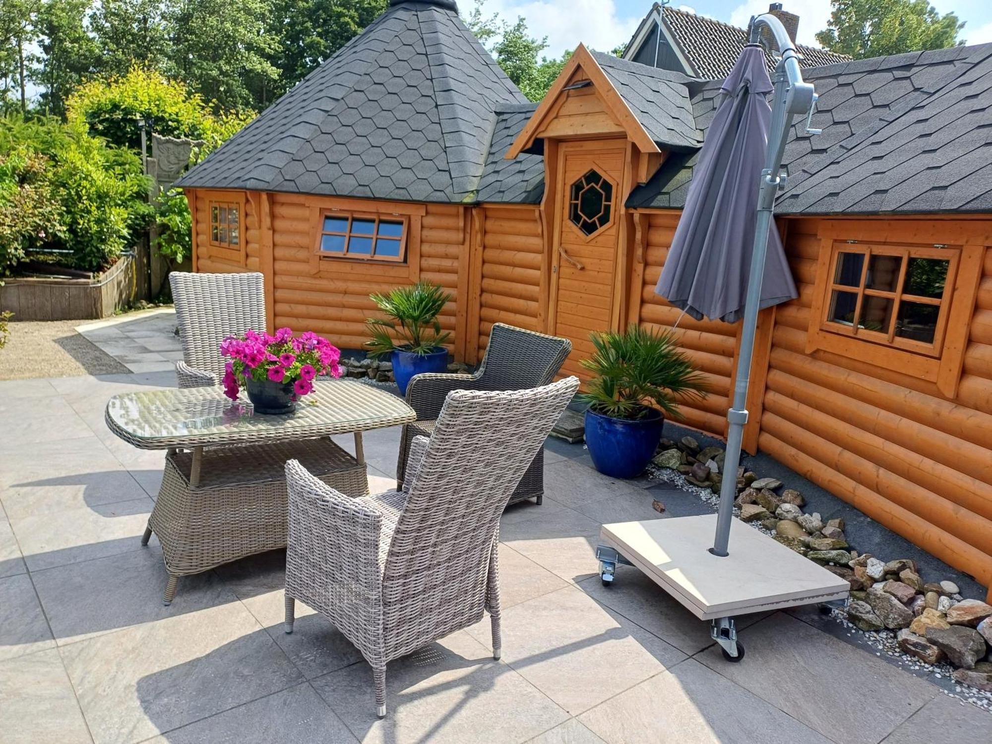 Kota Wadway Villa Spanbroek Екстериор снимка